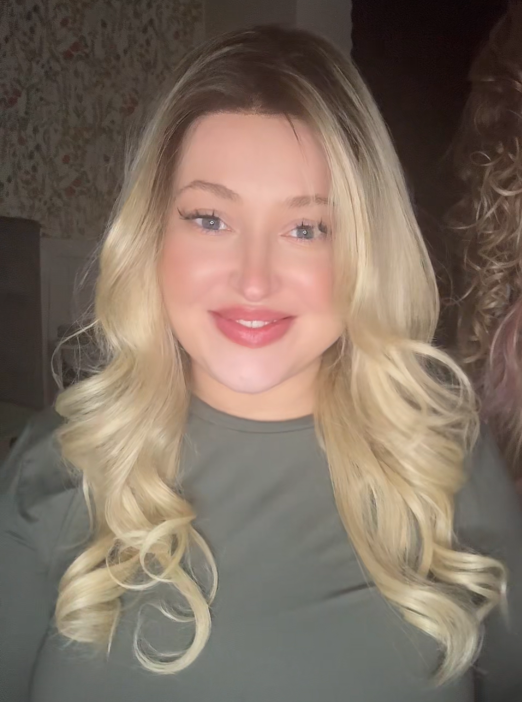 Bouncy Blow Dry Finish