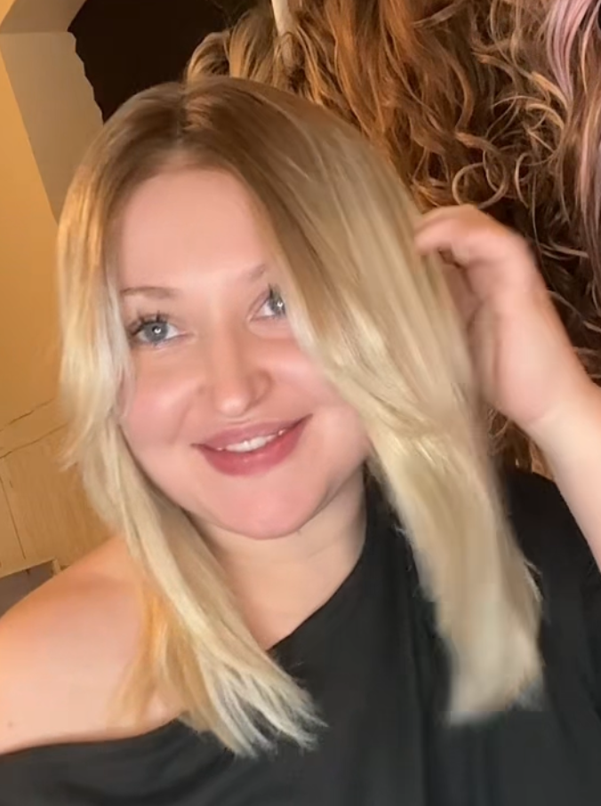 Soft Sweep Cut + Straight Finish