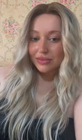 Carla - rooted blond PRE ORDER