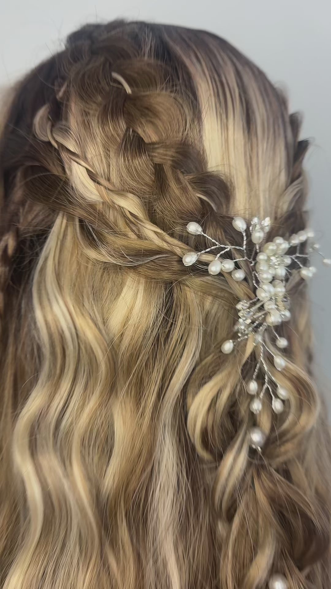 WREN special occasion wig